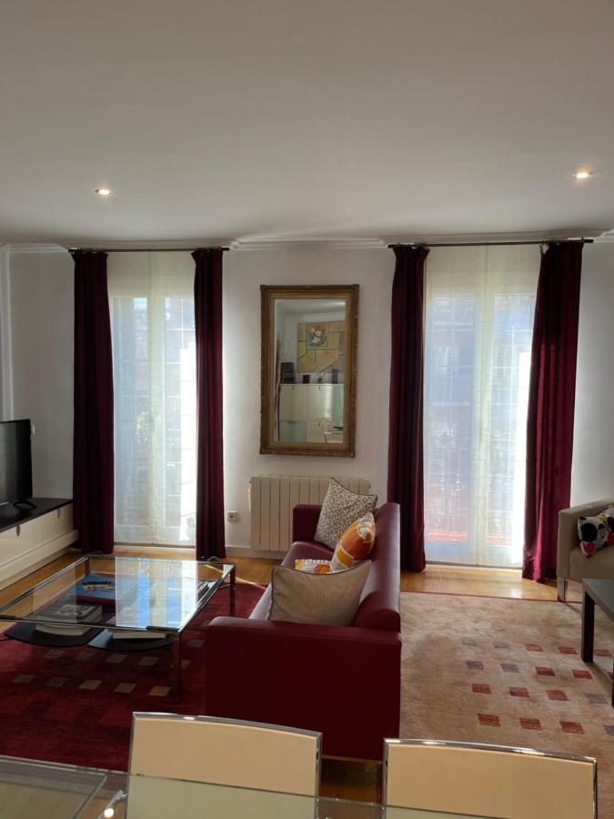 Channing Apartment Barcelona Buitenkant foto